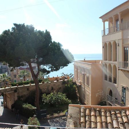 Appartamento Cortese Tropea Eksteriør billede